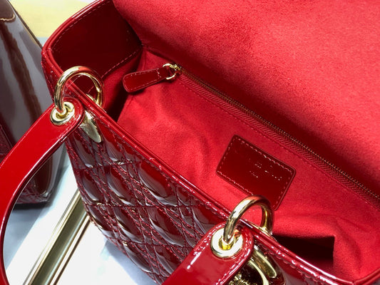 medium lady 24 dark red patent calfskin
