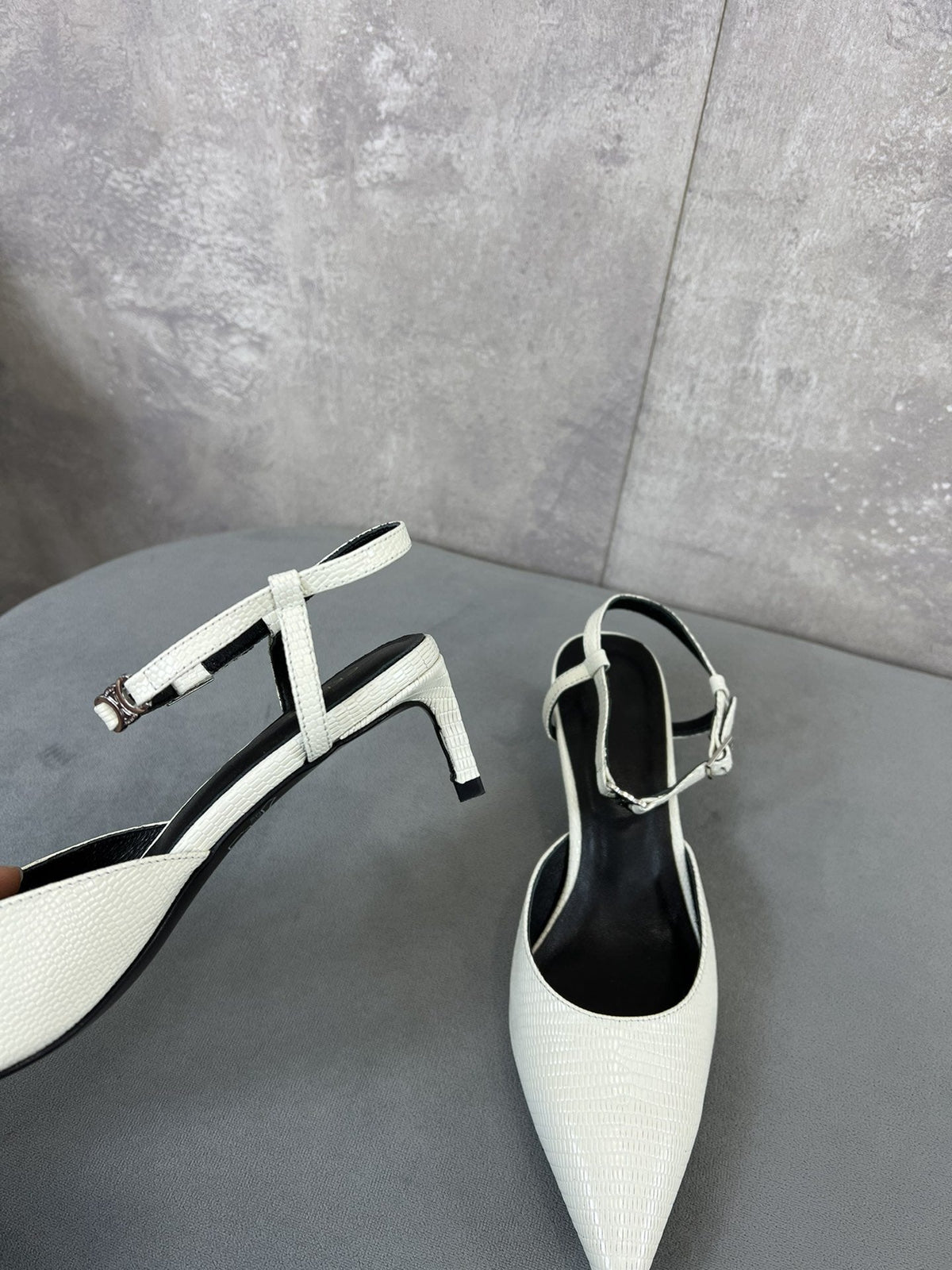 cl kitten with strap 45 white lizard stamped calfskin
