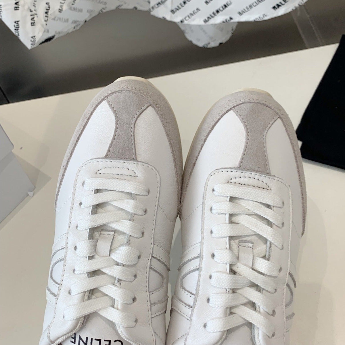 JOGGER LOW LACE-UP SNEAKER IN CALFSKIN & SUEDE CALFSKIN OPTIC WHITE/GREY