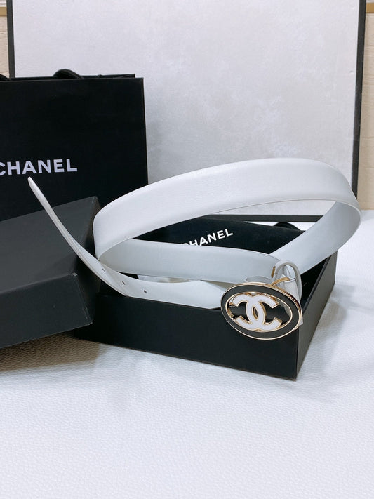 CHANEL 30MM BELT IN WHITE SMOOTH CALFSKIN WHITE MIX BLACK METAL HARDWARE