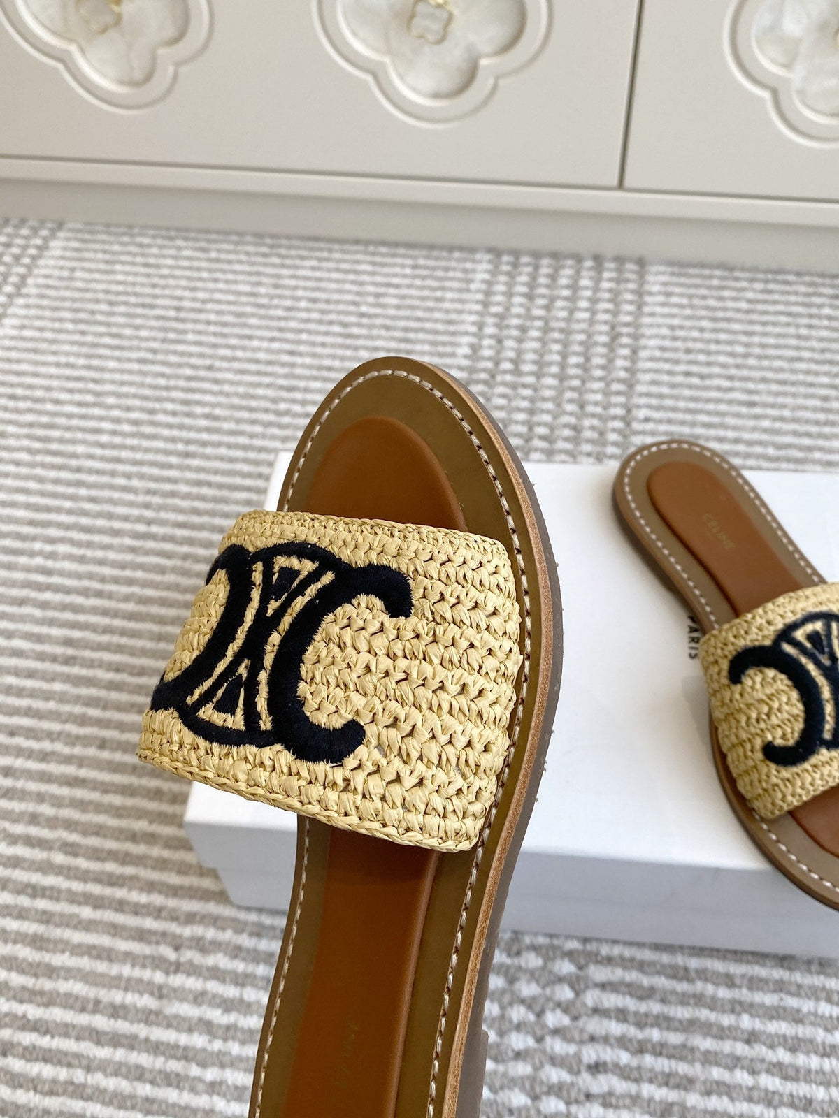CELINE 25 Slippers Beige Black Sedge 285982