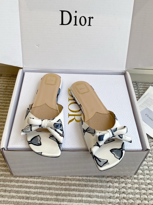 CD 26s Bow Kitten Flat Open Back Sandals White Blue Lambskin 909652