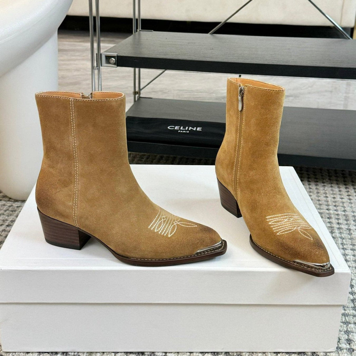 ANKLE BOOTS 45 MM IN PEANUT BROWN SUEDE