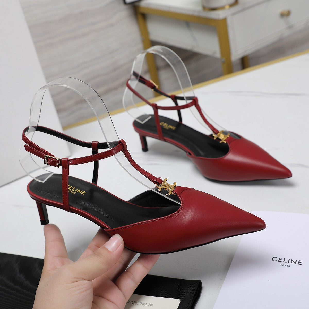 HIGH 5 CM SLINGBACK IN CHERRY RED CALFSKIN WITH GOLD LOGO