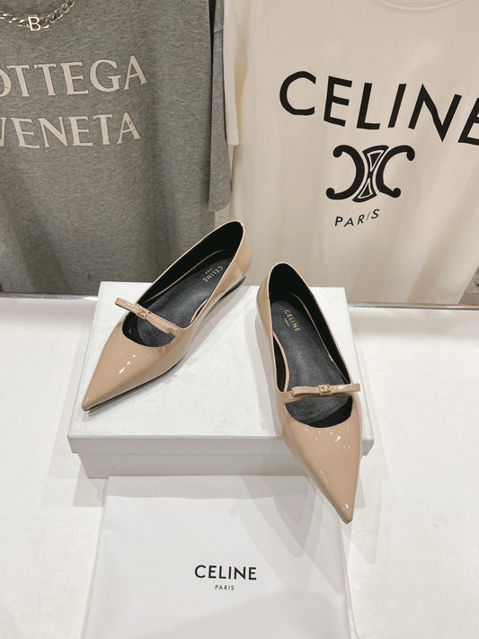 CELINE 25C Ballet Flats Nude Patent Leather 236745