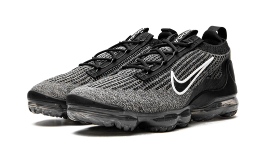 Air Vapormax 2021 FK "Oreo" DC9394 001