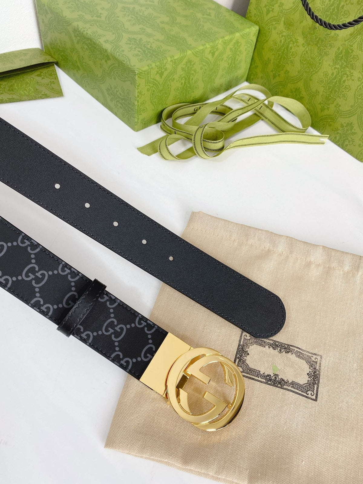 INTERLOCKING G GOLD BUCKLE 38MM BLACK LEAHTER MONOGRAM