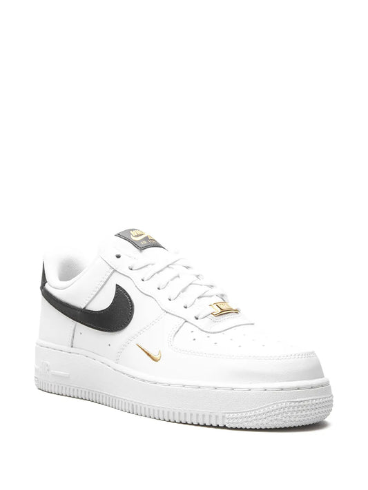 Nike Air Force 1 Low Essential