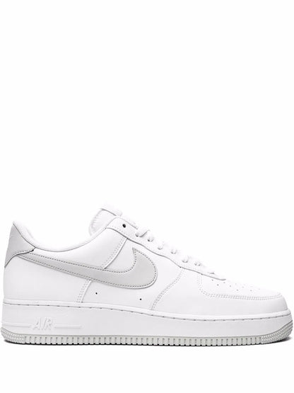 Nike Air Force 1 '07