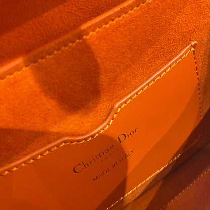medium cd east west bobby 22cm dark tan calfskin ghw