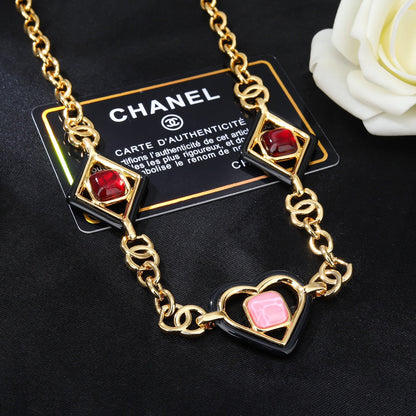 CHANEL 25S CHAIN BELT IN GOLD METALLIC STONE-EMBELLISHED 612713