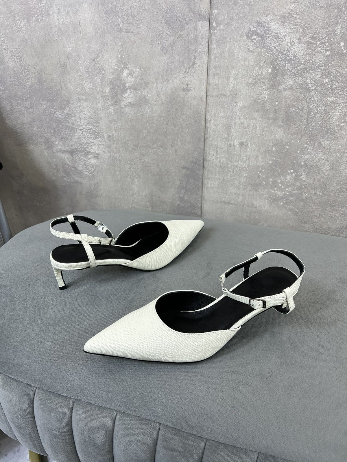 cl kitten with strap 45 white lizard stamped calfskin