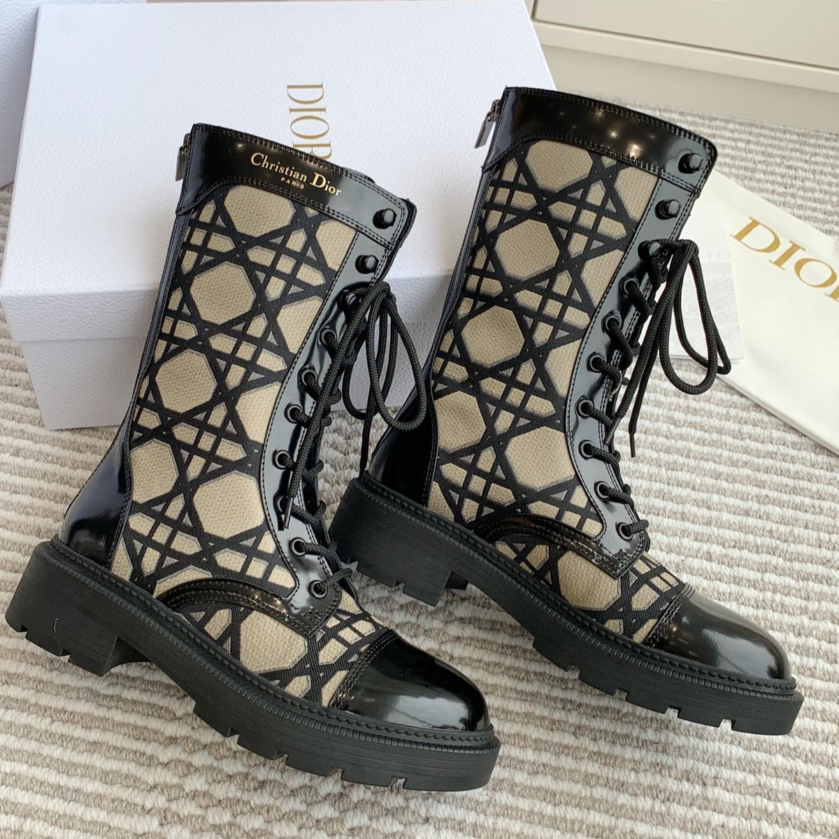 CD D-Unit Ankle Boot In Dark Beige Mix Black Canvas And Glossy Cowhide 105082