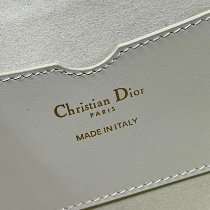 CD Montaigne Avenue Bag White Calfskin 336842