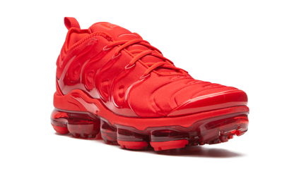 Air VaporMax Plus "TRIPLE RED" CW6973 600