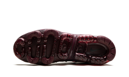 Nike Air VaporMax Plus "Burgundy" FN6850 681