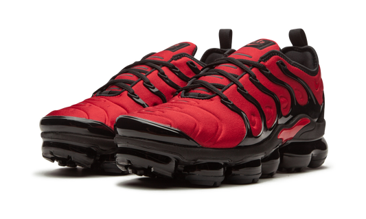 Air Vapormax Plus "University Red" CU4863 600