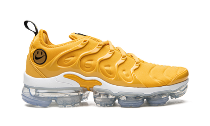 AIR VAPORMAX PLUS OMEN WMNS "Go The Extra Smile" DO5874 700