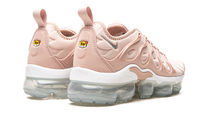 AIR VAPORMAX PLUS MNS WMNS "'Pink Oxford'" DM8327 600