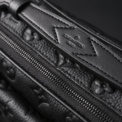 Louis Vuitton Capucines BB Top Handle Bag – Black Taurillon Leather