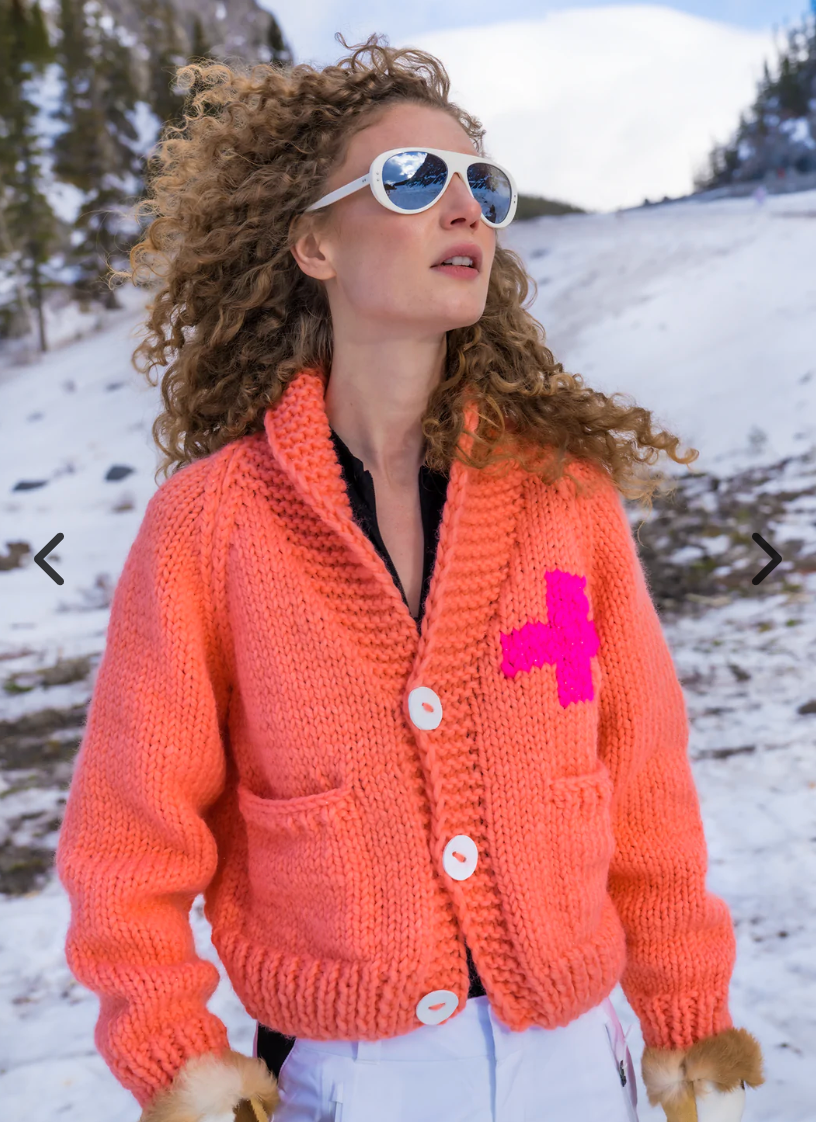 GOGO Snow Babe Short Cardi