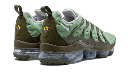 Air VaporMax Plus "Olive" FD0779 386