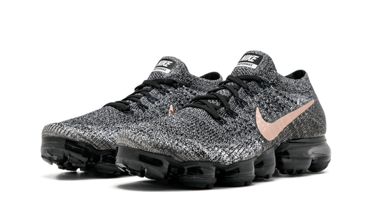 Air Vapormax Flyknit 849558 010