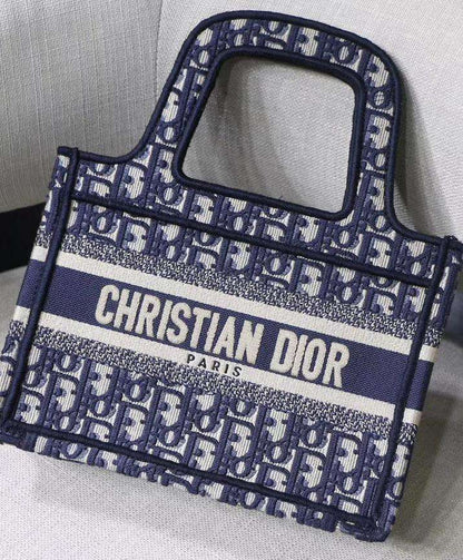 CHRISTIAN DIOR - HANGBAG
