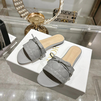 CD 26s Slippers Gray Beige Sheepskin 679865