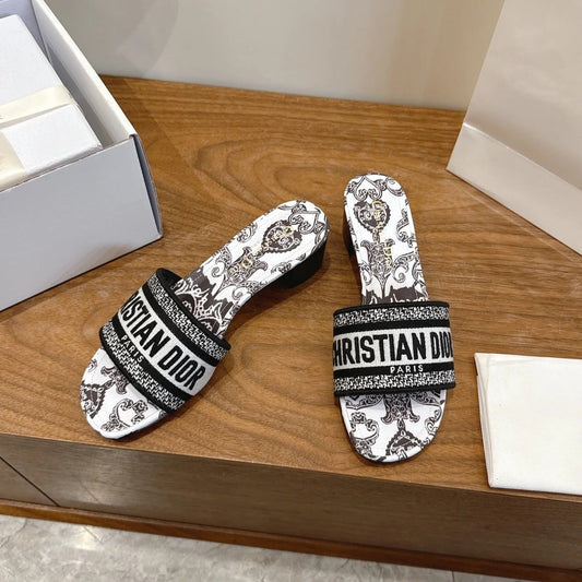 CD 26s Embroidered Sandals Canvas Cowhide 685577