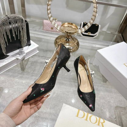 CD 26 High Heel Pump Flower 45 Black Sheepskin Ribbon 679717