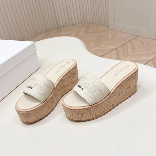 CD 26s Platform Sandals 85 White Cowhide 643777