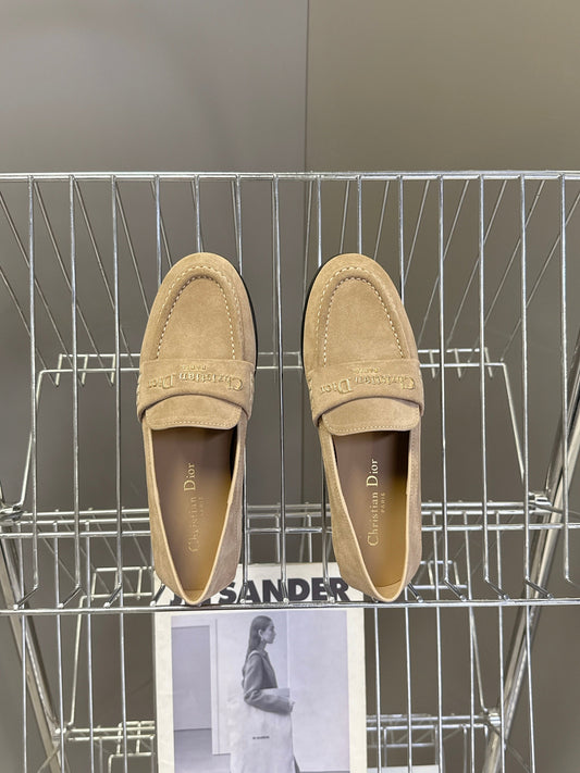 CD  Boy Loafer Rope 5mm  Beige Suede Calfskin  492542