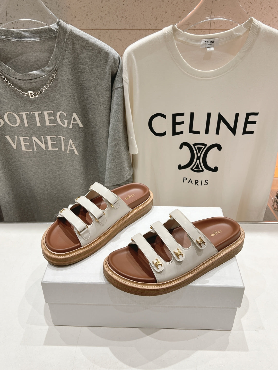 CELINE Dad Sandal Mule White Cowhide 236752