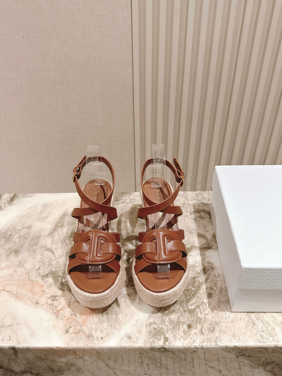 CD D-Club Wedge Sandal 85mm Camel Calfskin 483081