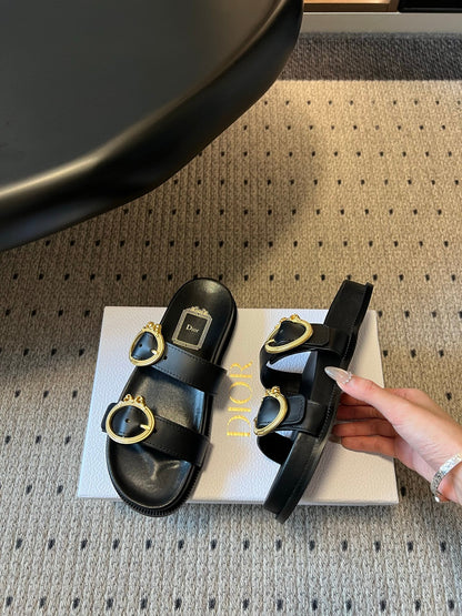 CD 26s Médaillon Buckle Slide Black Cowhide 820023