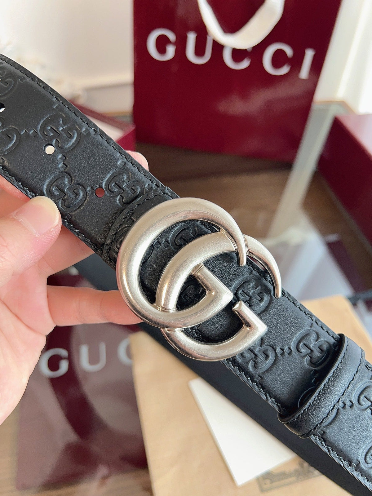 Gucci Belt Double G Sliver Buckle 40mm Black Embossed Leather