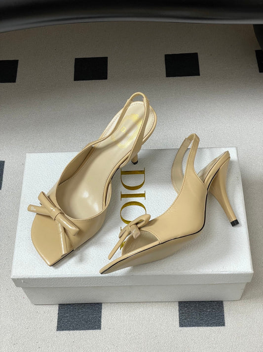 CD 26 Slingback 85 Beige Patent Leather 593607