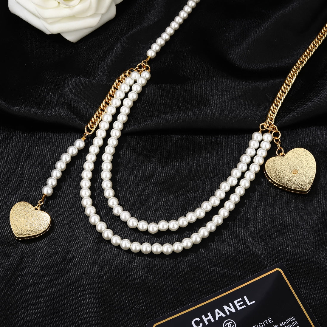 CHANEL 25S CHAIN BELT IN WHITE PEARL 614480
