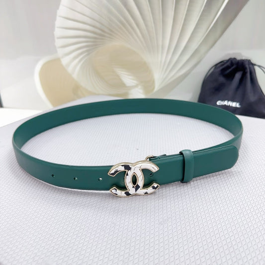 CHANEL 30MM BELT IN COOL GREEN SHINNY CALFSKIN WHITE LOGO