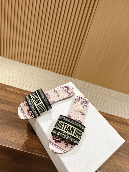 CD 26s Slide Sandals In Mauve Floral Print Logo Strap