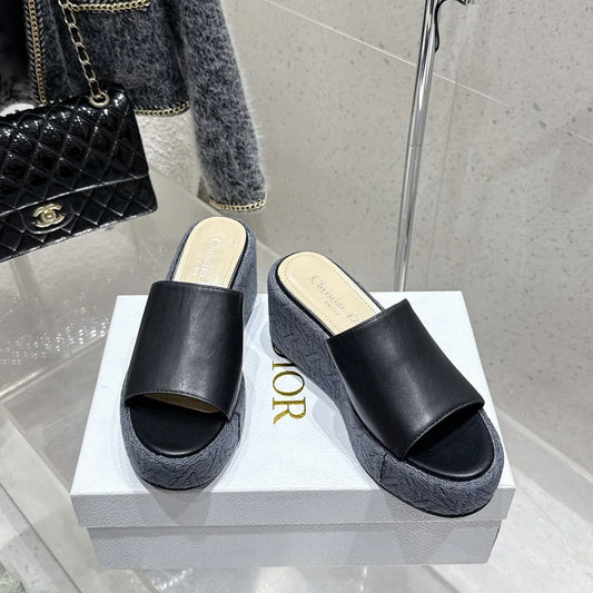 CD 26s Platform Sandal 65 Black Leather 636357