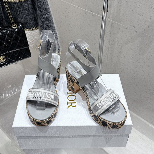 CD 26s Platform Sandal 70 Gray Cowhide 636360
