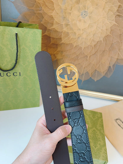 Gucci Supreme Belt Gold Buckle 37mm Black Embossed Leather