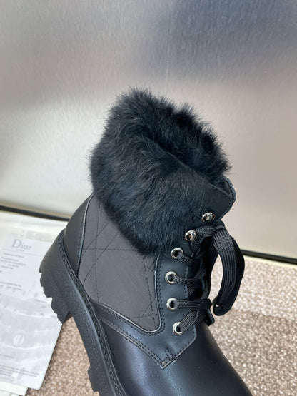 CD D-Majo Ankle Boots Black Wool Sheepskin 524174