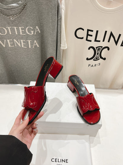 CELINE 25C CLEMENCE MULE RED PATENT LEATHER 236750
