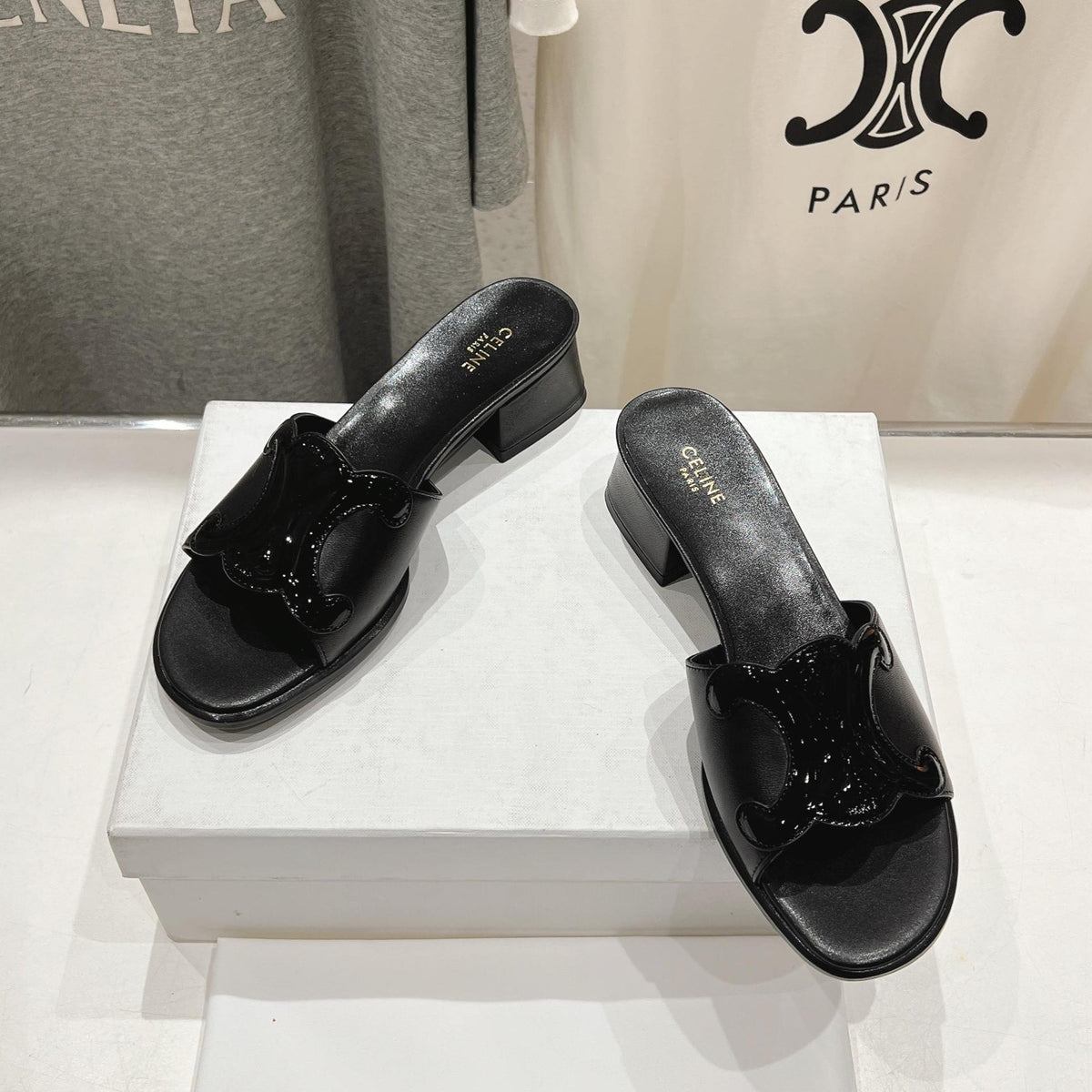 CELINE 25C CLEMENCE MULE BLACK SHEEPSKIN 236751