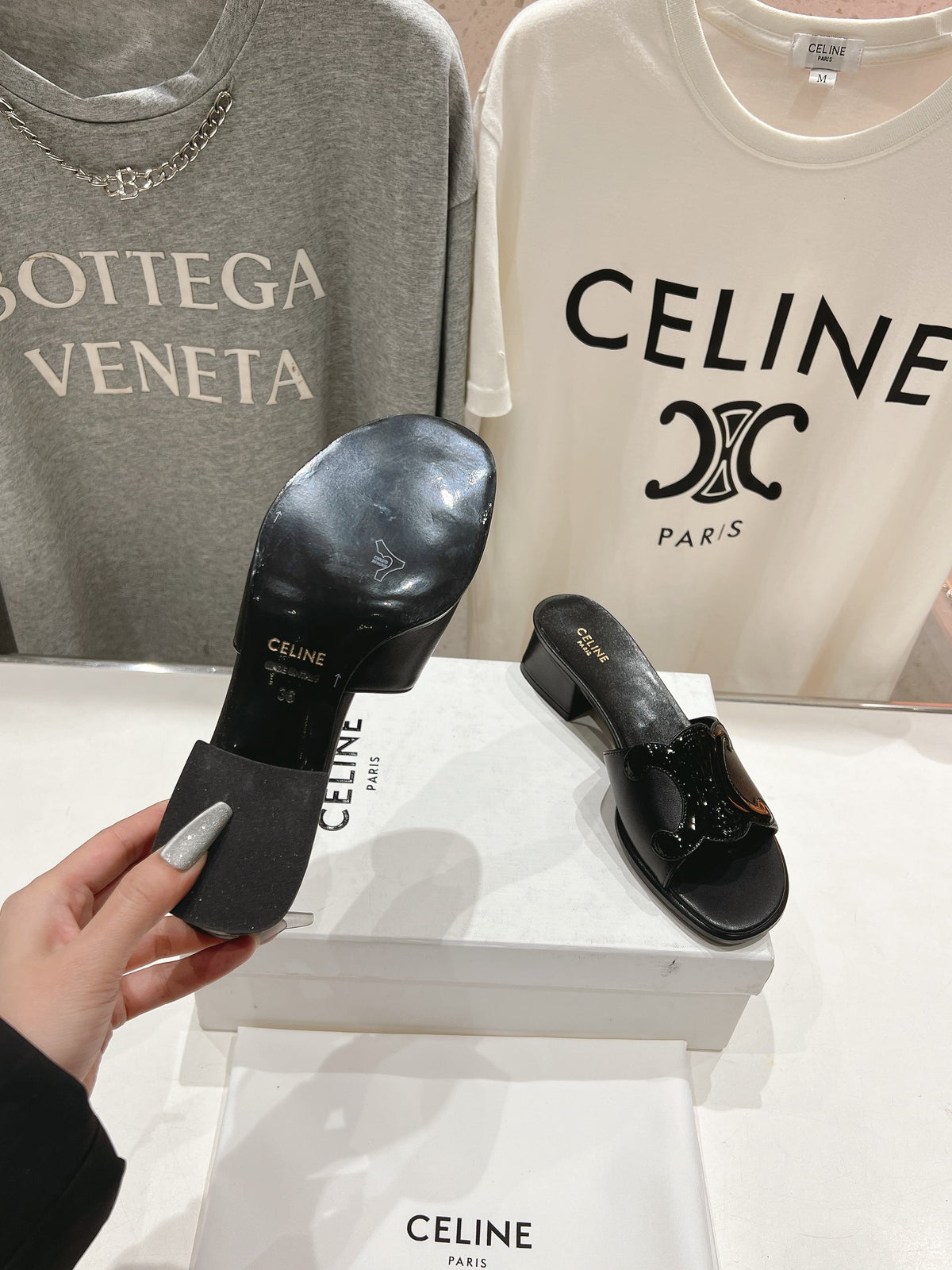 CELINE 25C CLEMENCE MULE BLACK SHEEPSKIN 236751
