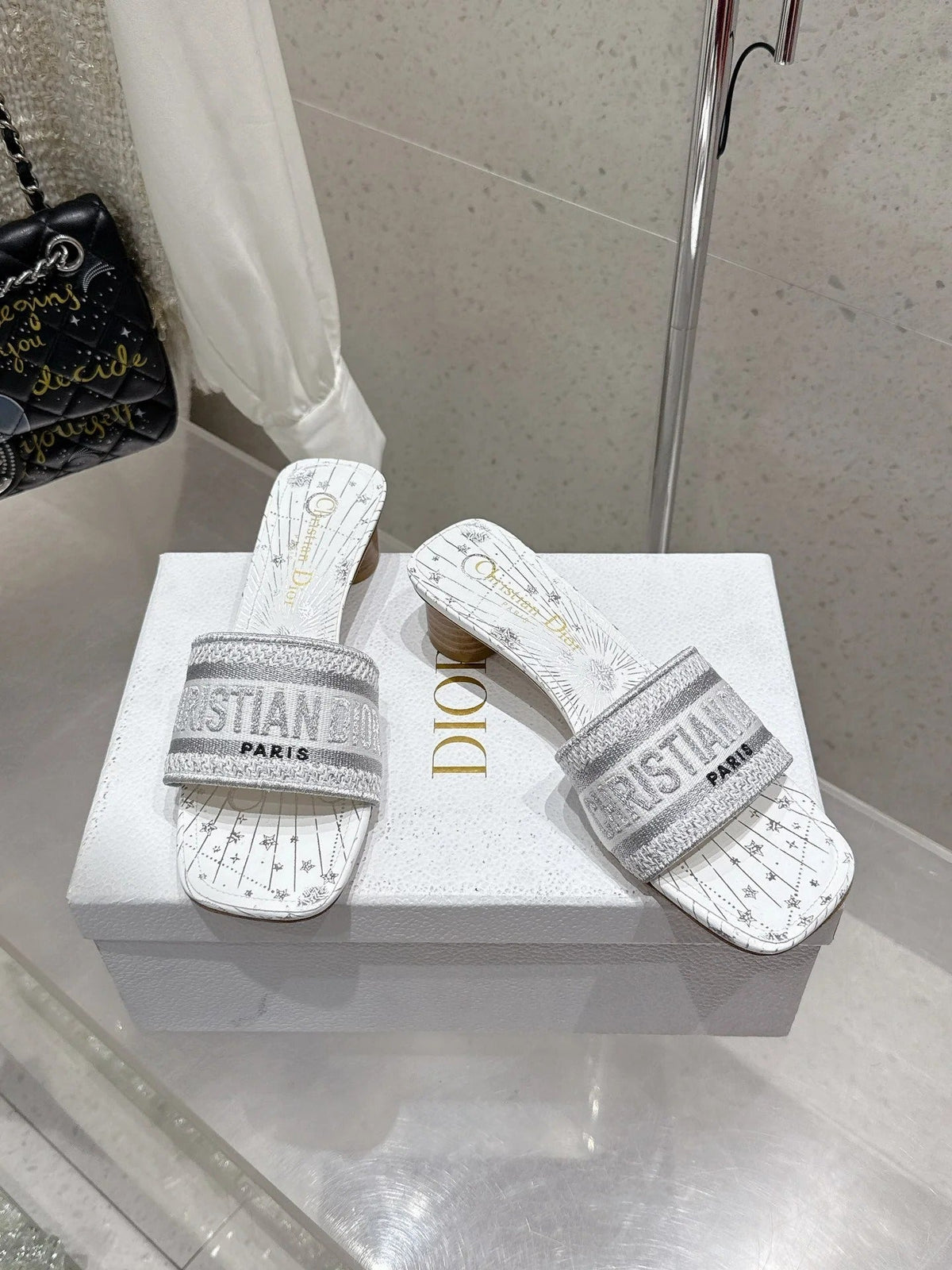 CD 26s Embroidered Flat Slippers White Gray Canvas Leather 636396