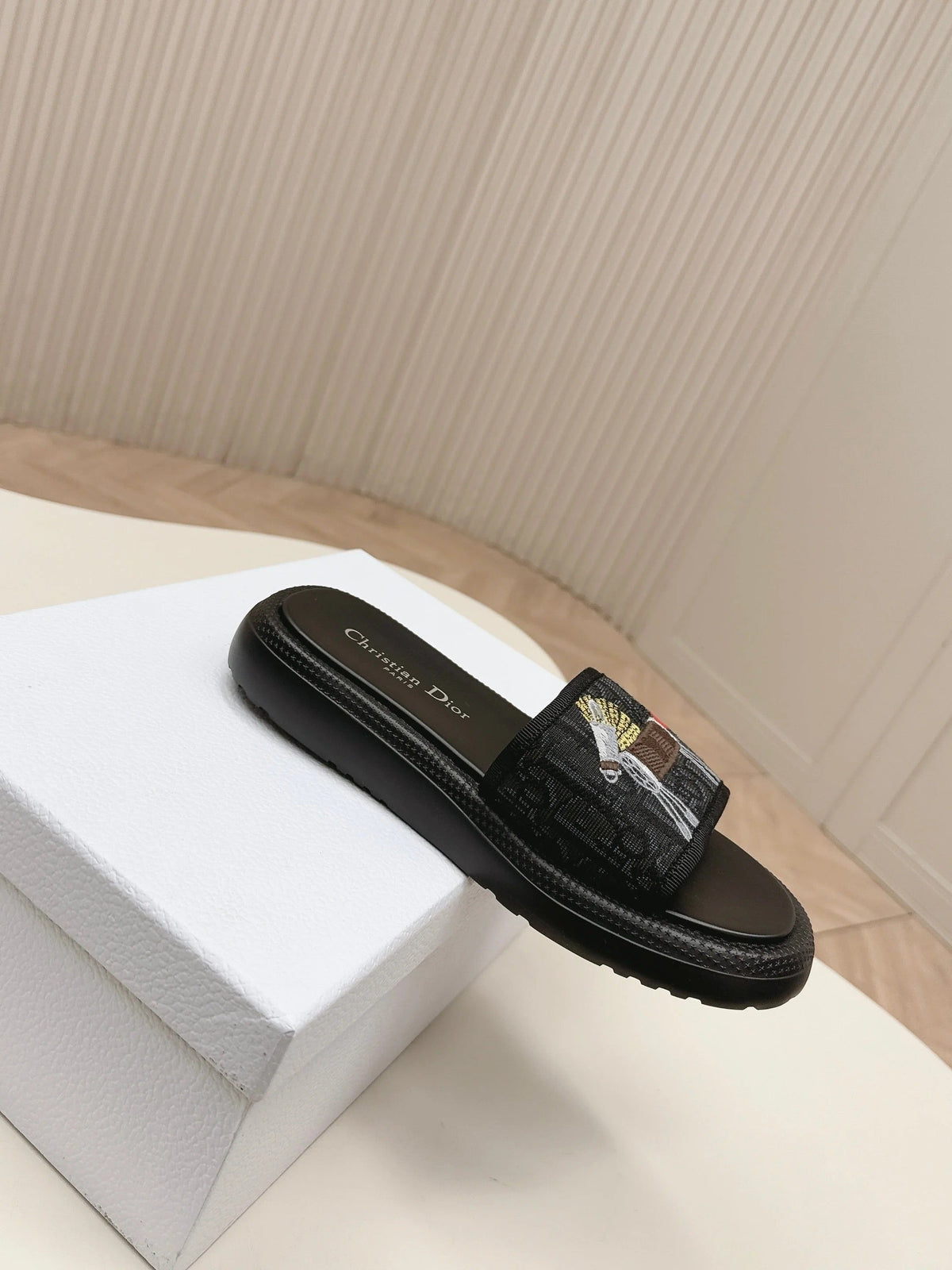 CD 26s Slippers Black Canvas Lambskin 643805